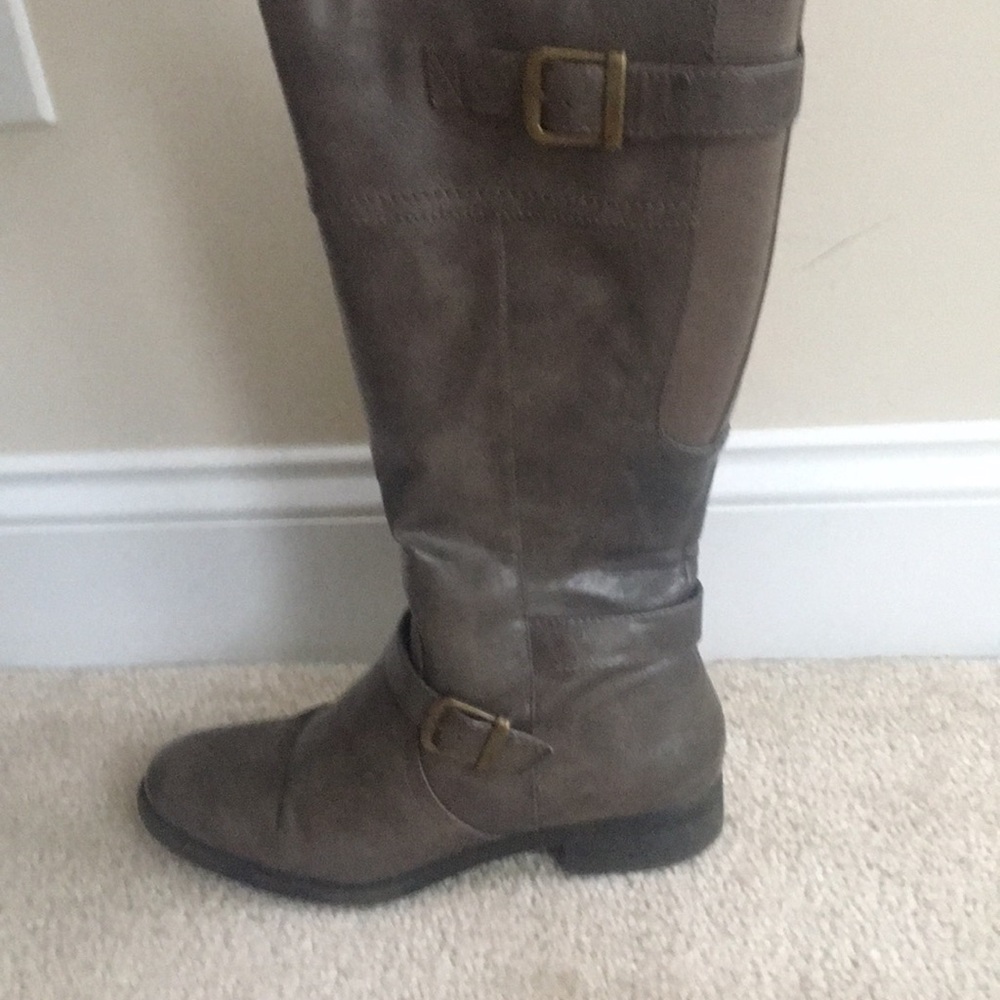 Grey Boots